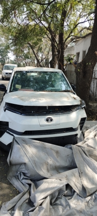 accidental-damaged-tata-vehicles-rpdw0031